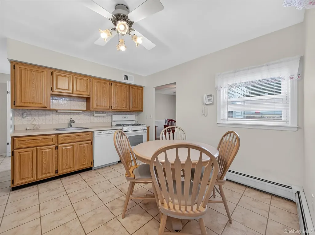 14 Staubitz Avenue Pearl River NY 10965