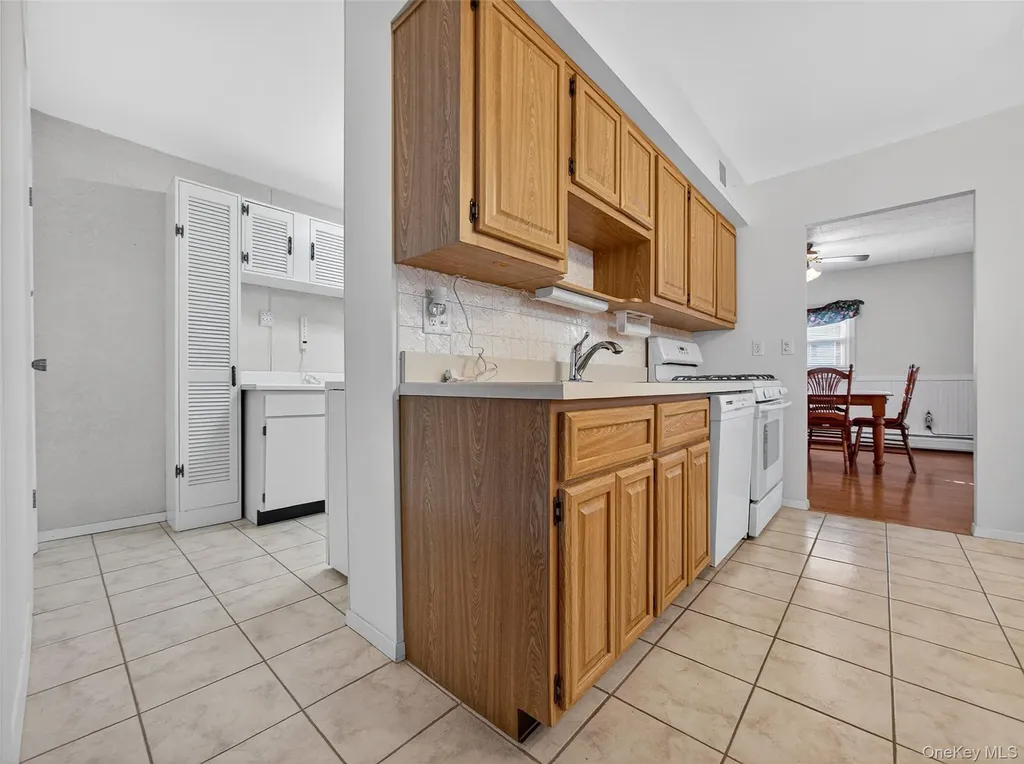 14 Staubitz Avenue Pearl River NY 10965