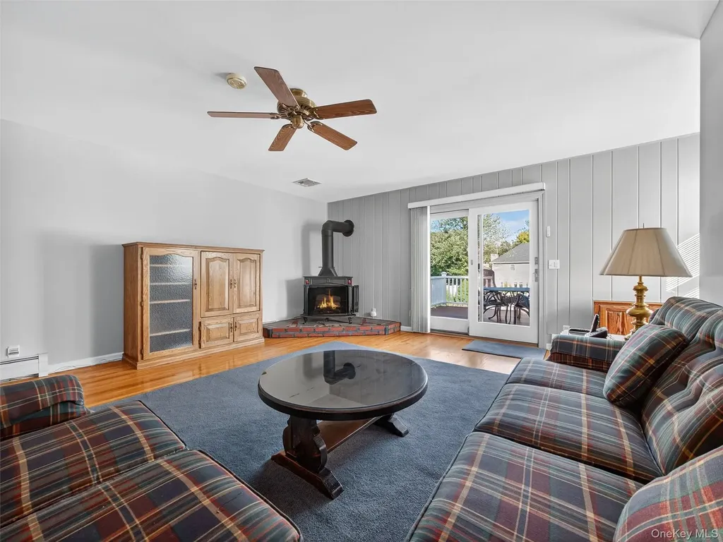14 Staubitz Avenue Pearl River NY 10965