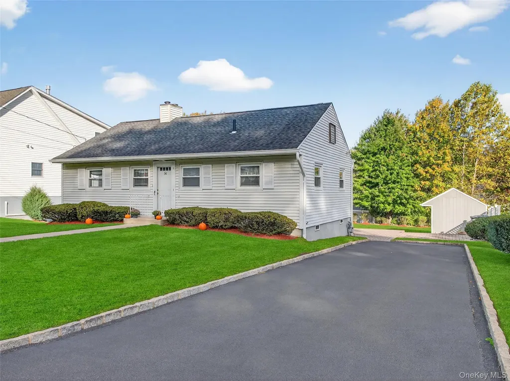 14 Staubitz Avenue Pearl River NY 10965