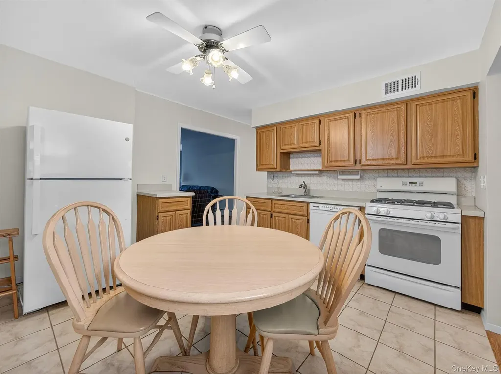 14 Staubitz Avenue Pearl River NY 10965