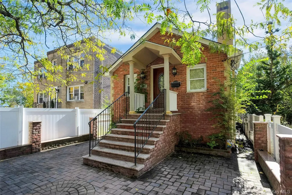 4408 Locust Point Drive Bronx NY 10465