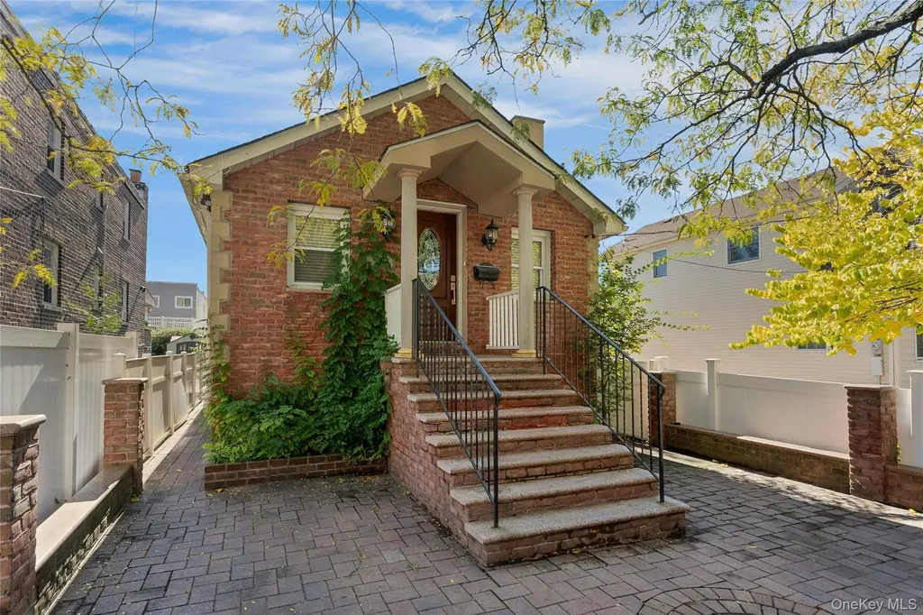 4408 Locust Point Drive Bronx NY 10465