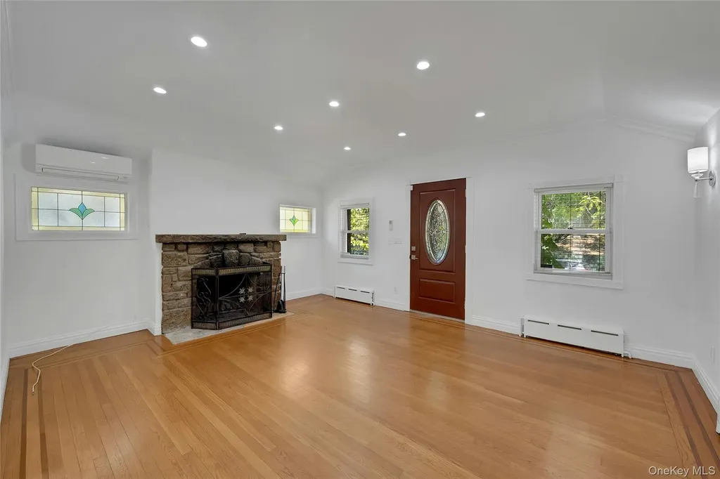 4408 Locust Point Drive Bronx NY 10465