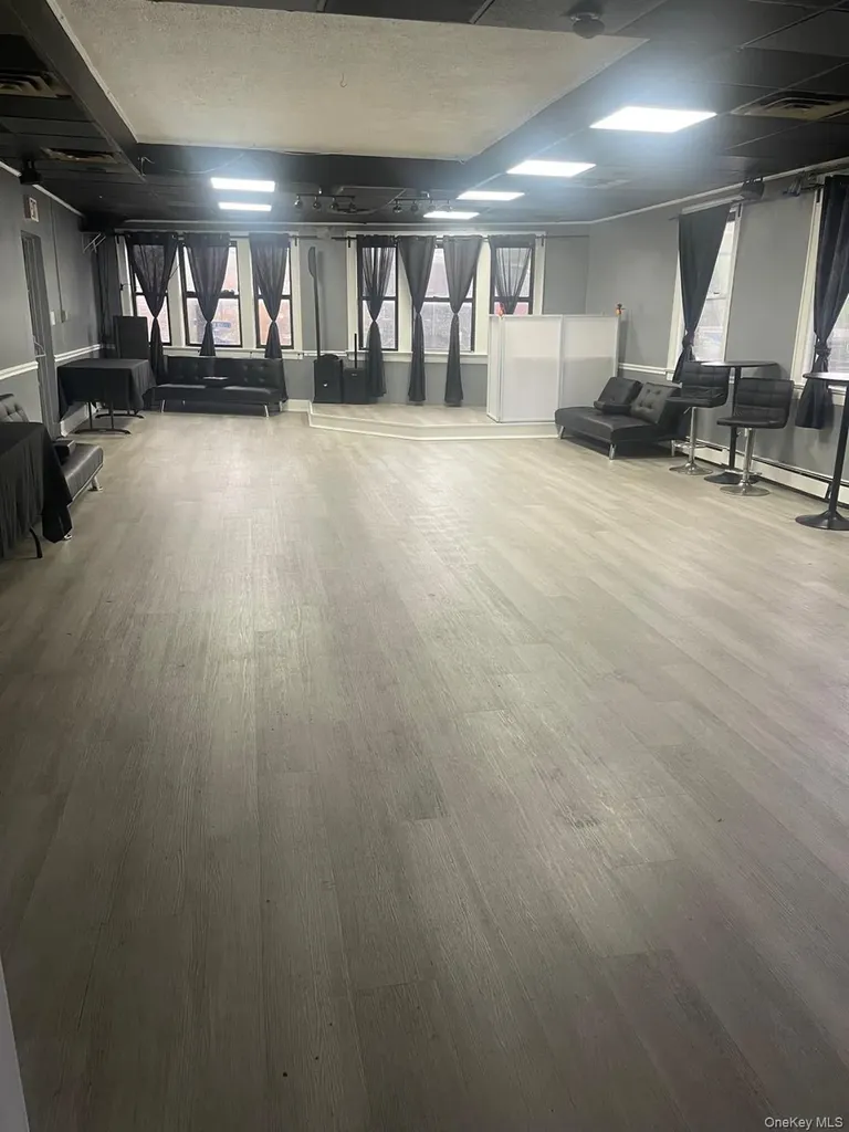130 E 1st Street Mount Vernon NY 10550
