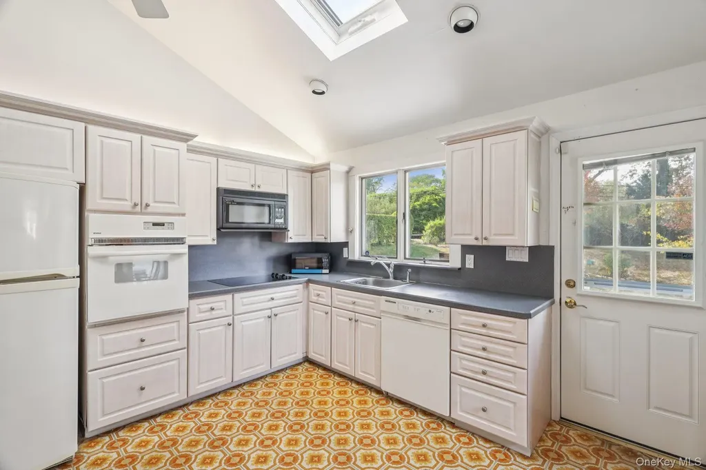 43 Landing Road Huntington NY 11743