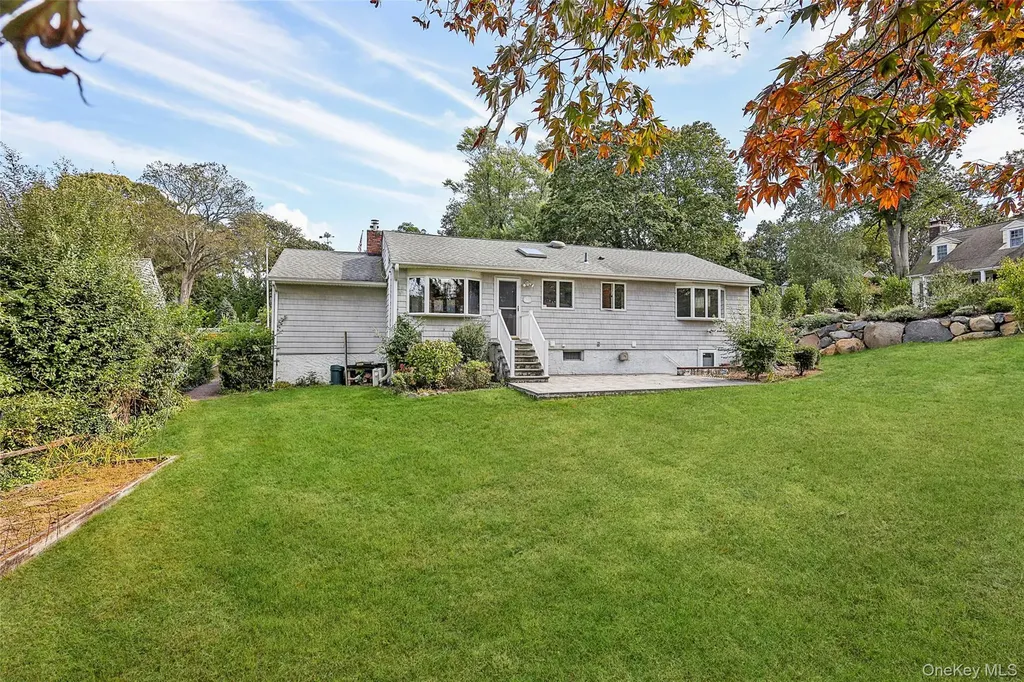 43 Landing Road Huntington NY 11743