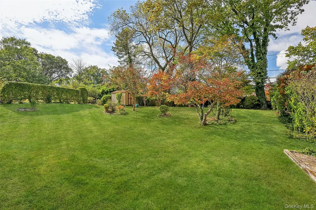 43 Landing Road Huntington NY 11743