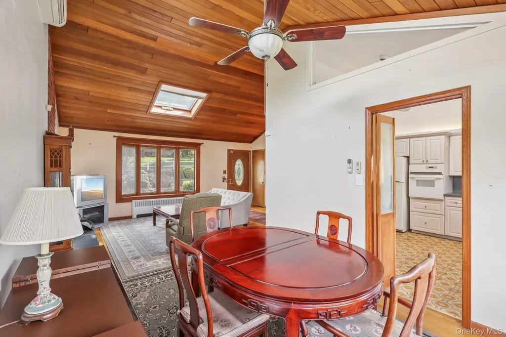 43 Landing Road Huntington NY 11743