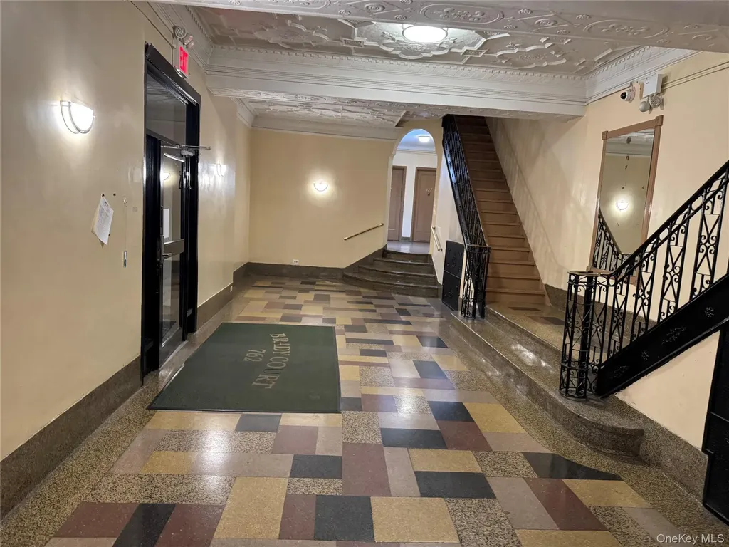 762 Brady Avenue Bronx NY 10462