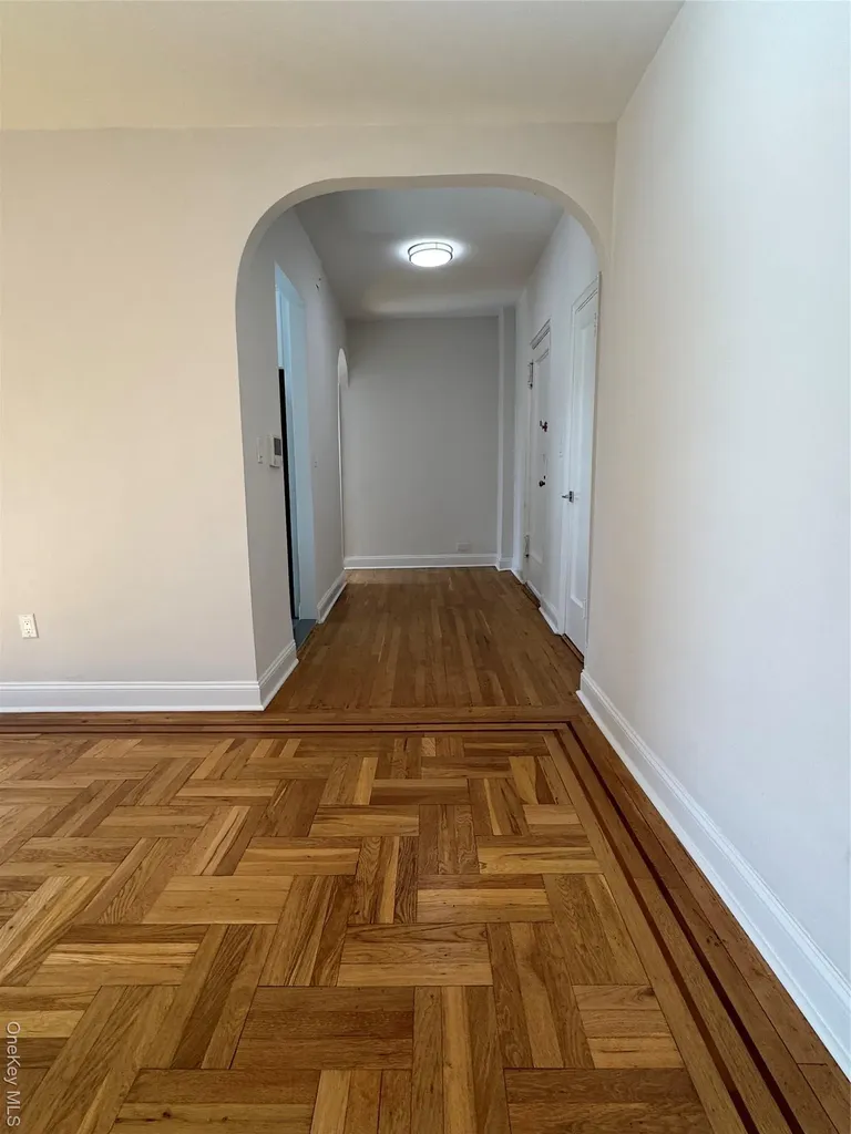 762 Brady Avenue Bronx NY 10462