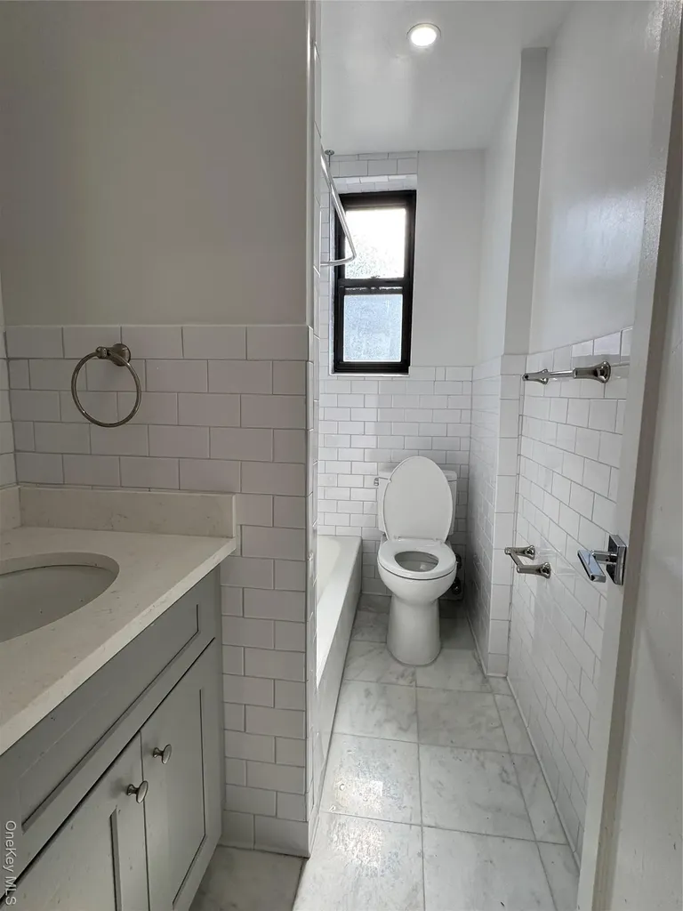 762 Brady Avenue Bronx NY 10462