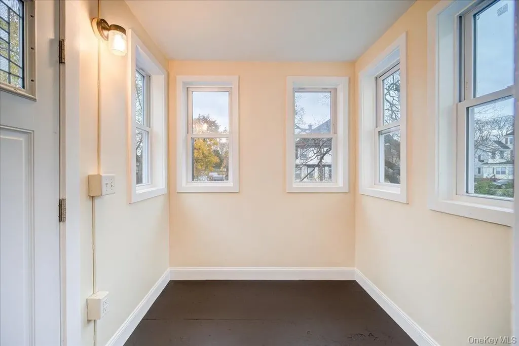 65 Worrall Avenue Poughkeepsie NY 12603