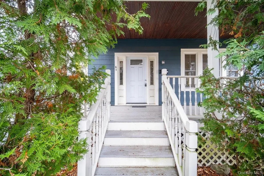 65 Worrall Avenue Poughkeepsie NY 12603