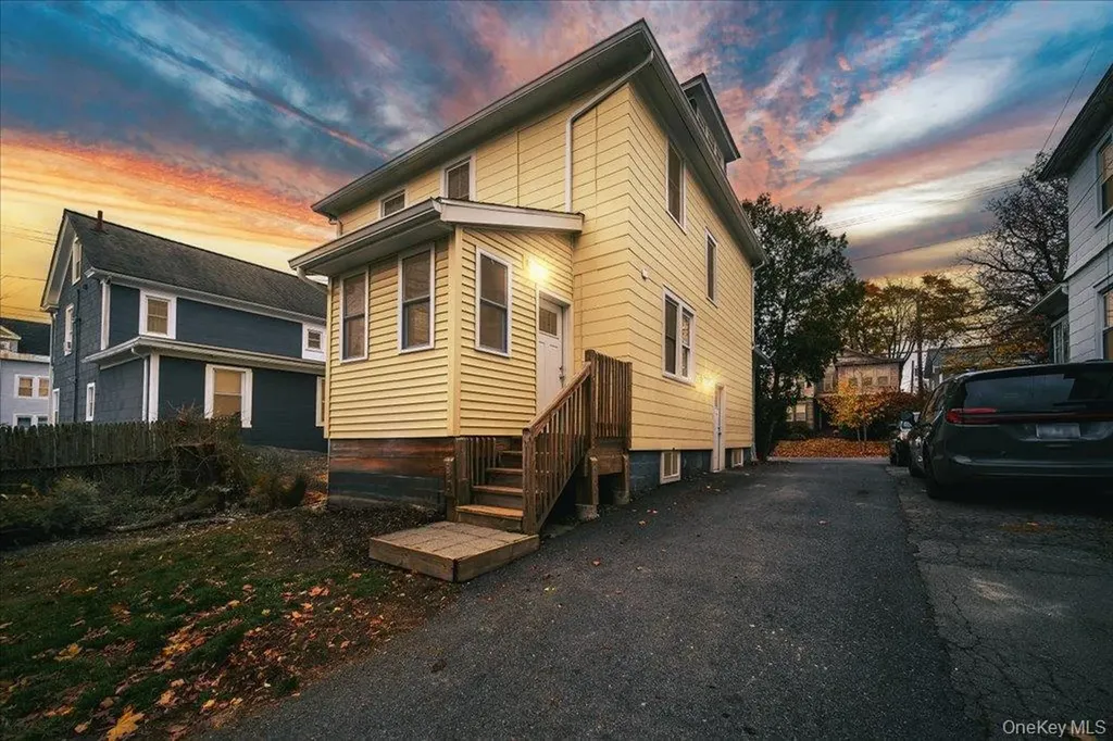 65 Worrall Avenue Poughkeepsie NY 12603