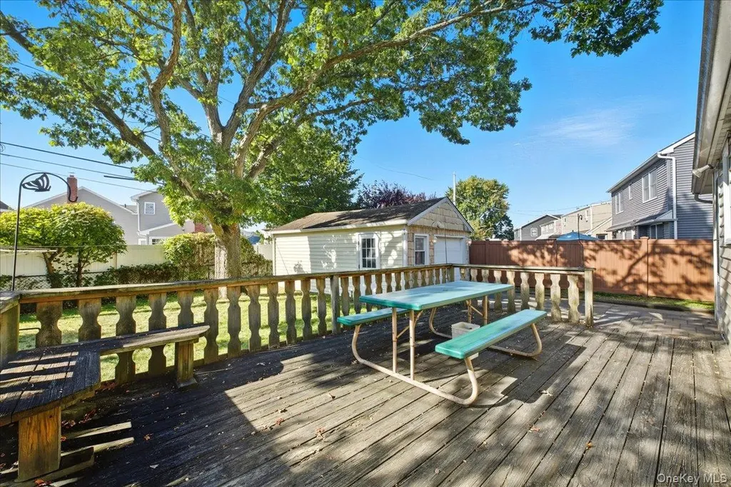 3678 Bernard Drive Wantagh NY 11793