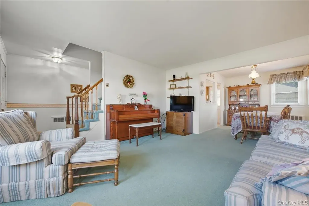 3678 Bernard Drive Wantagh NY 11793