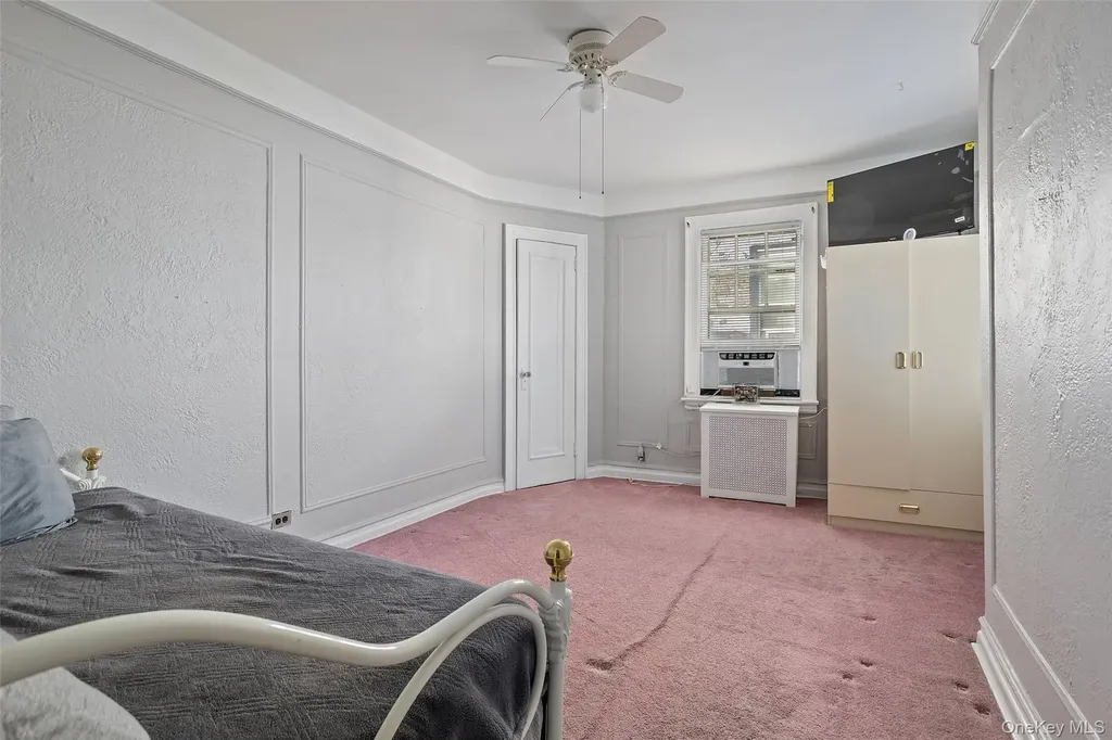2316 Laconia Avenue Bronx NY 10469