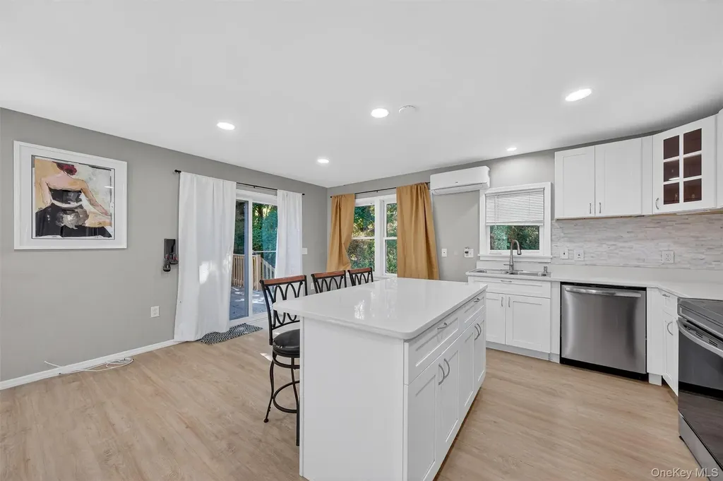 12 3rd Street Milton NY 12547