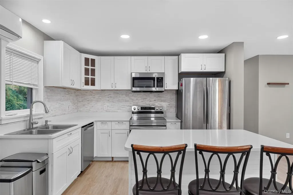 12 3rd Street Milton NY 12547