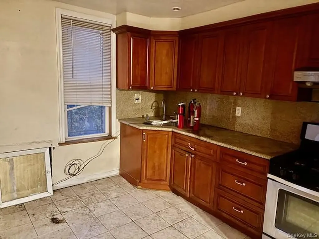 259 80th Street Brooklyn NY 11209