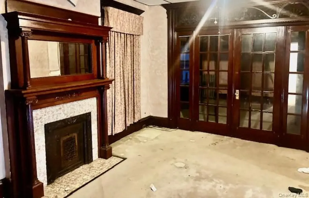 259 80th Street Brooklyn NY 11209