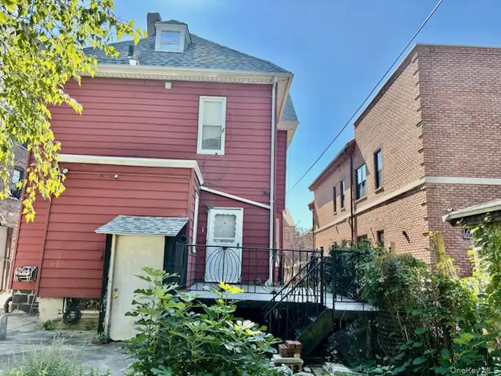 259 80th Street Brooklyn NY 11209
