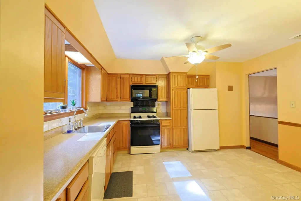 49 Orchard Crest Drive Westtown NY 10998