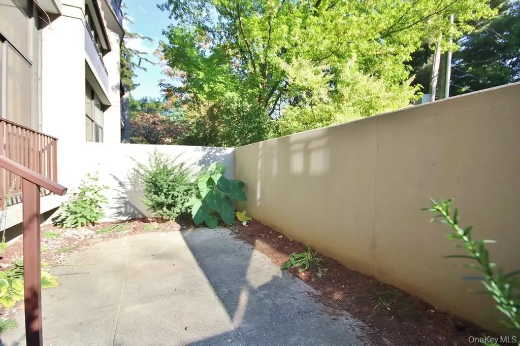 15 Stewart Place White Plains NY 10603