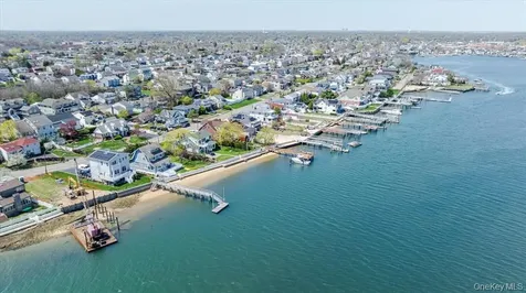 3505 Bay Front Drive Baldwin Harbor NY 11510