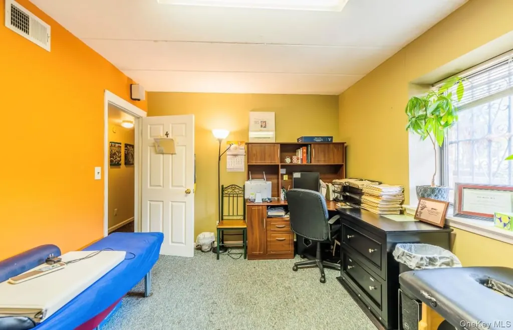 122-15 25th Road Flushing NY 11354
