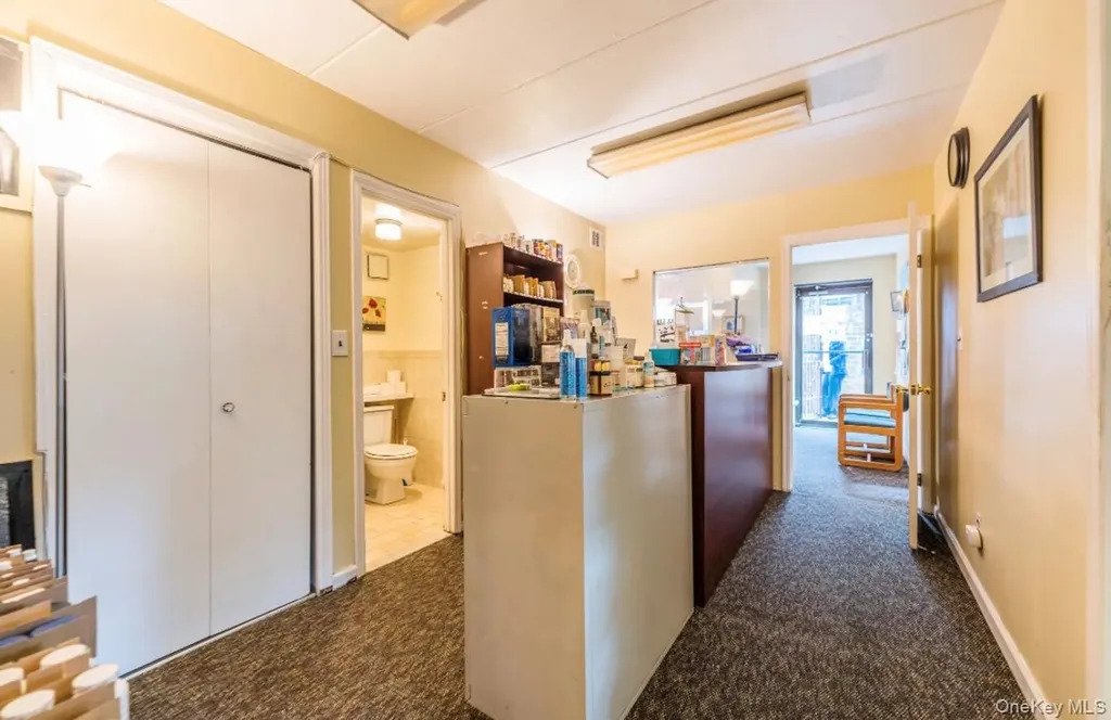 122-15 25th Road Flushing NY 11354