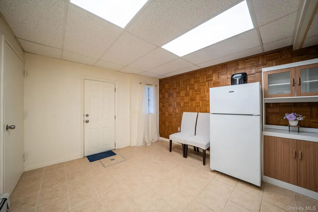 1720A Paulding Avenue Bronx NY 10462
