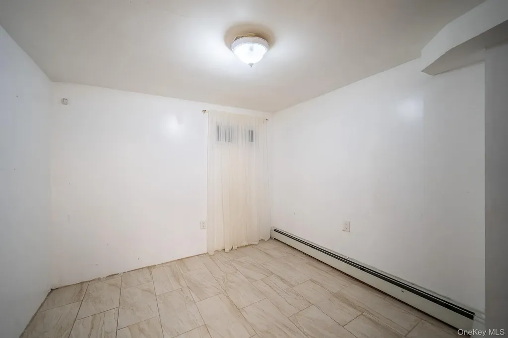 1720A Paulding Avenue Bronx NY 10462