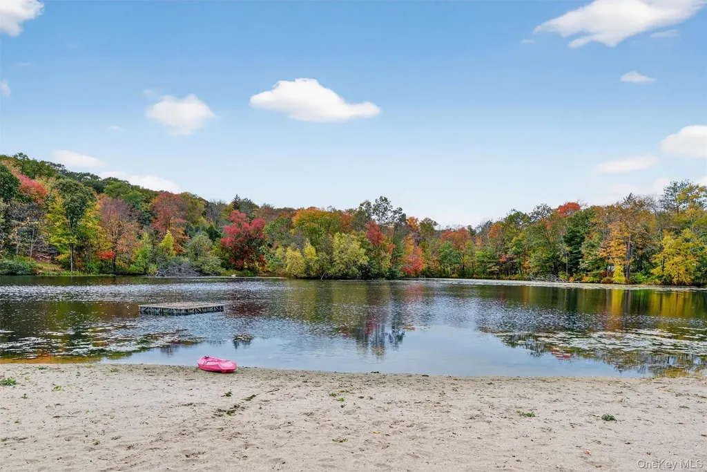75 Willow Trail Court Carmel NY 10512