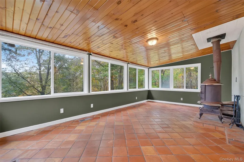 75 Willow Trail Court Carmel NY 10512