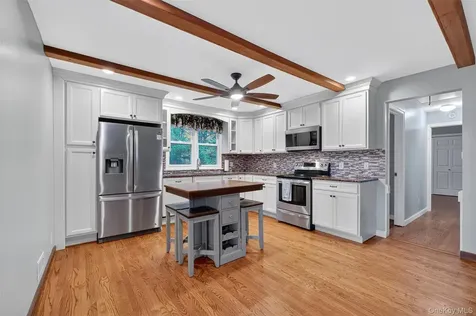 75 Willow Trail Court Carmel NY 10512