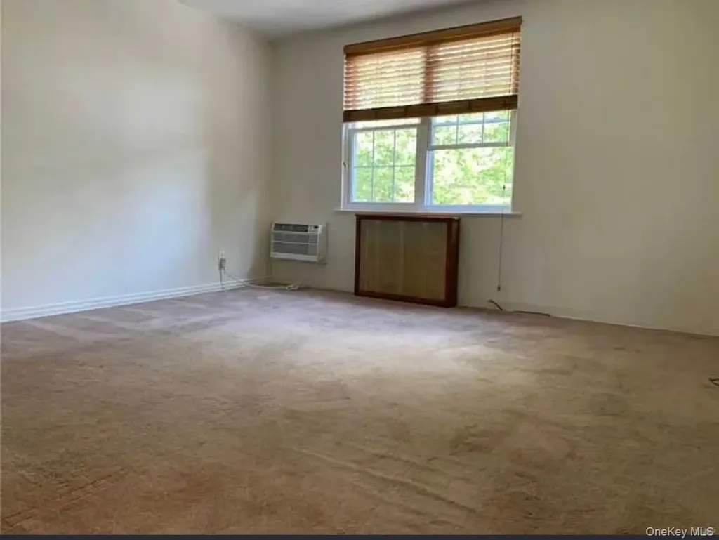 15016 26th Avenue Flushing NY 11354