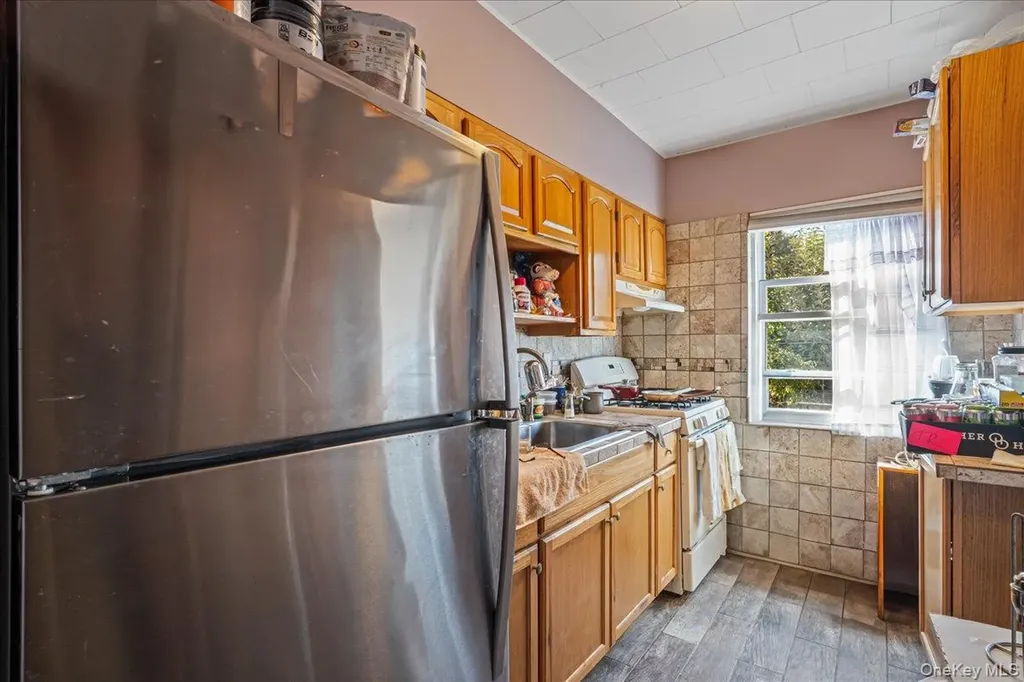 15016 26th Avenue Flushing NY 11354
