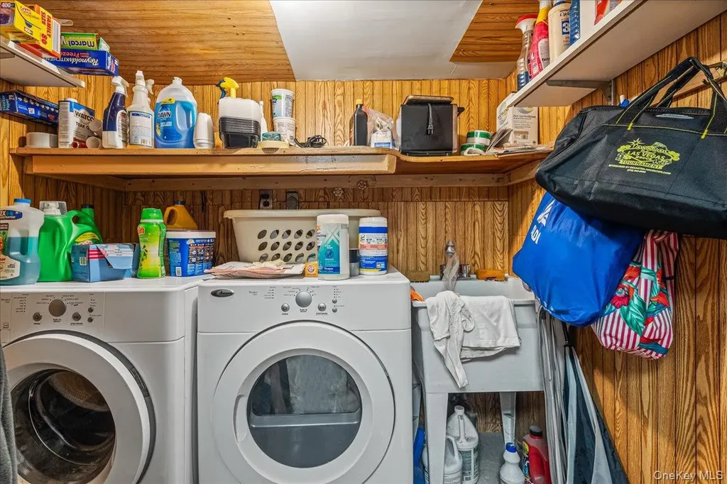 15016 26th Avenue Flushing NY 11354