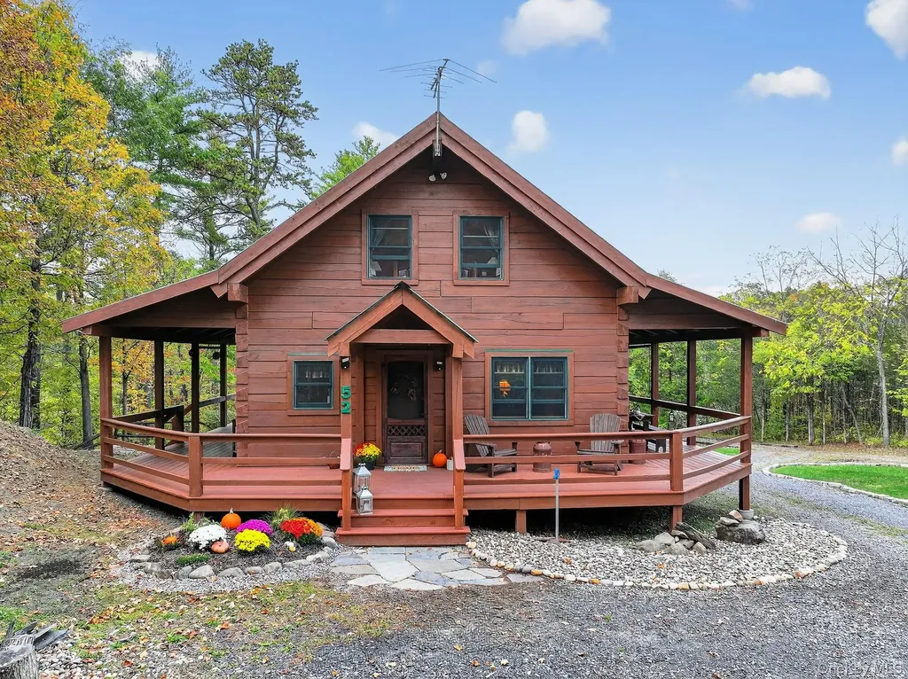 52 Paul Horn Road Catskill NY 12414