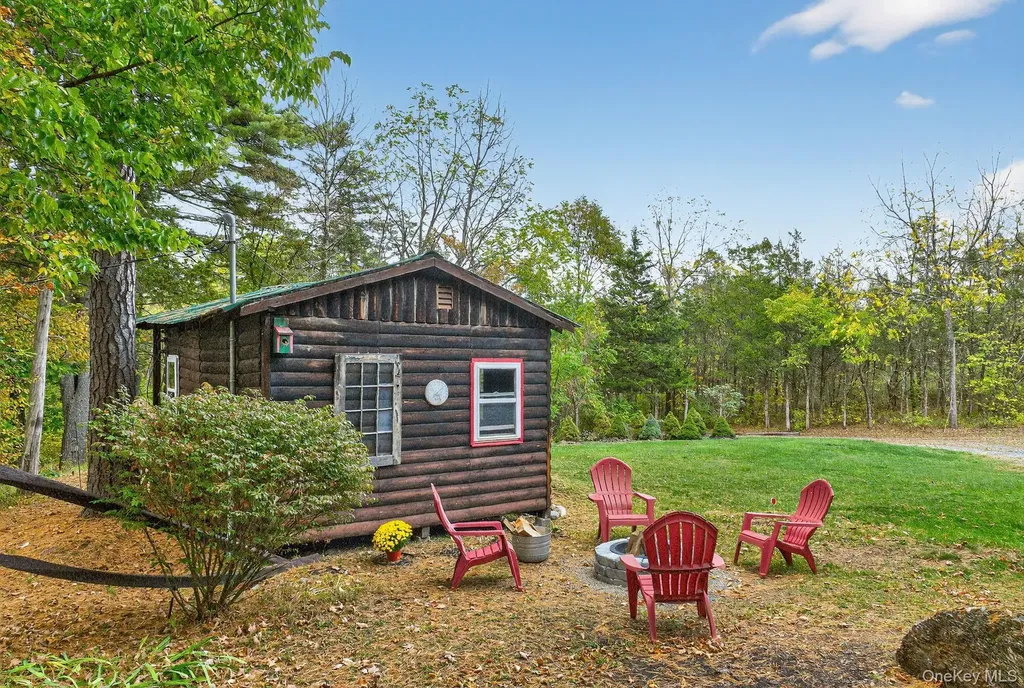 52 Paul Horn Road Catskill NY 12414