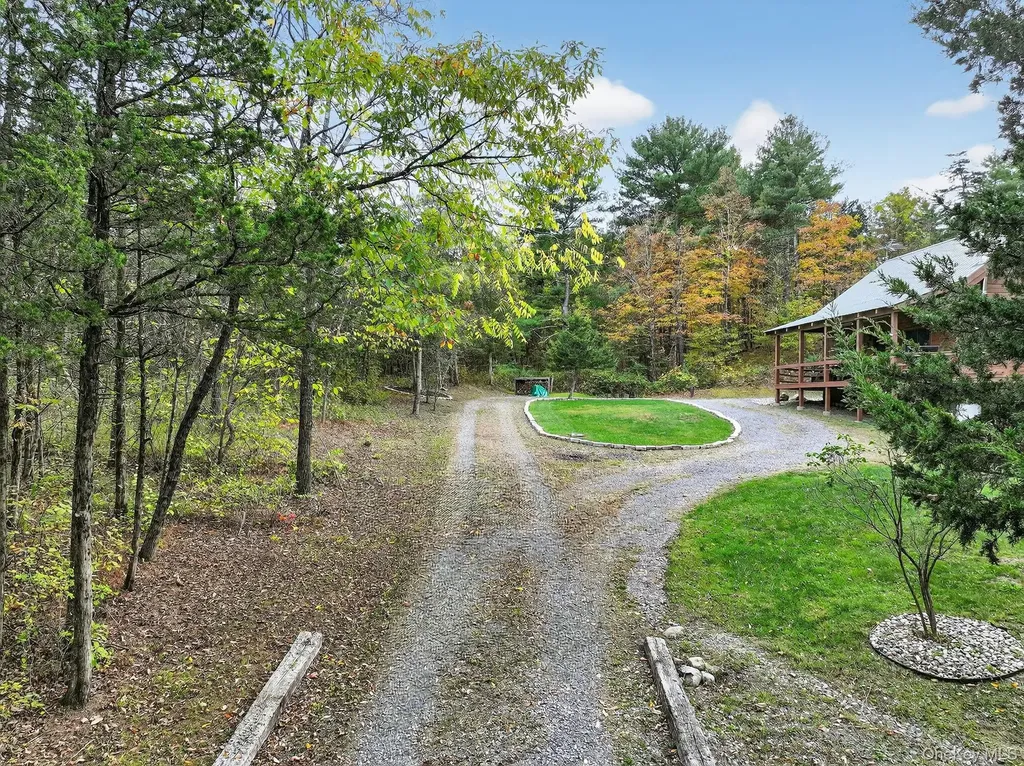52 Paul Horn Road Catskill NY 12414