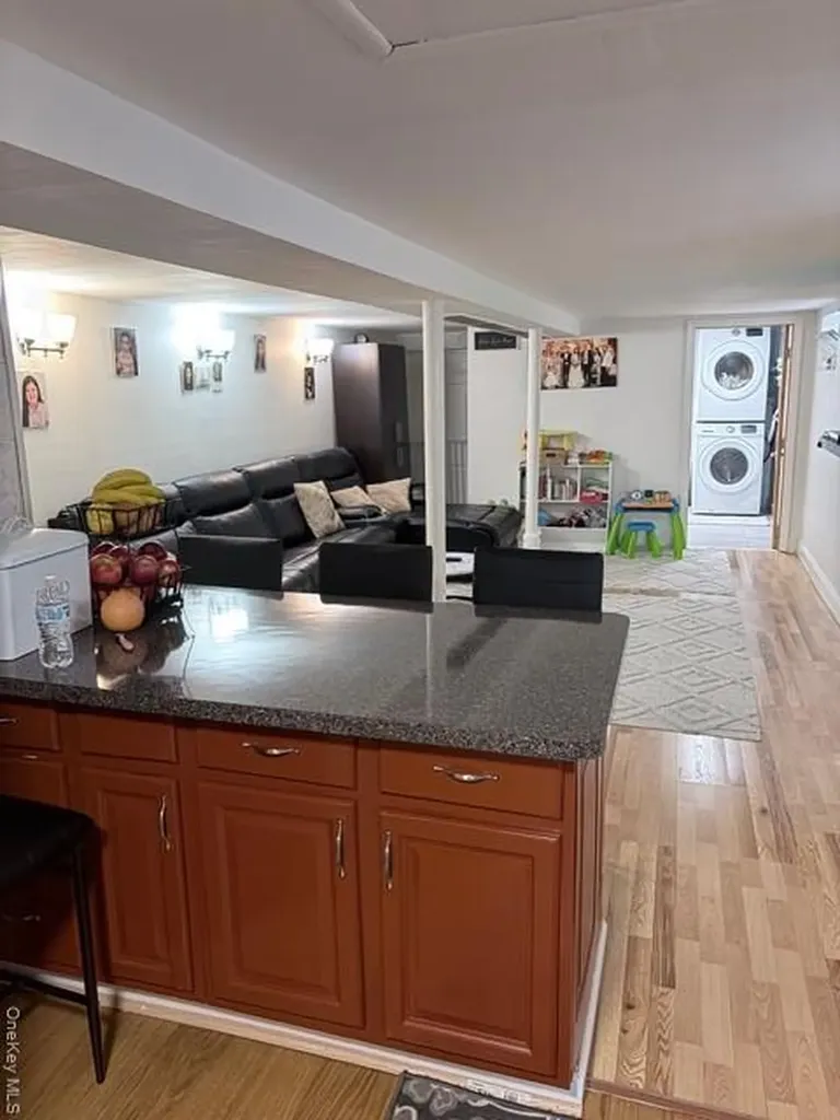 7818 65th Street Glendale NY 11385