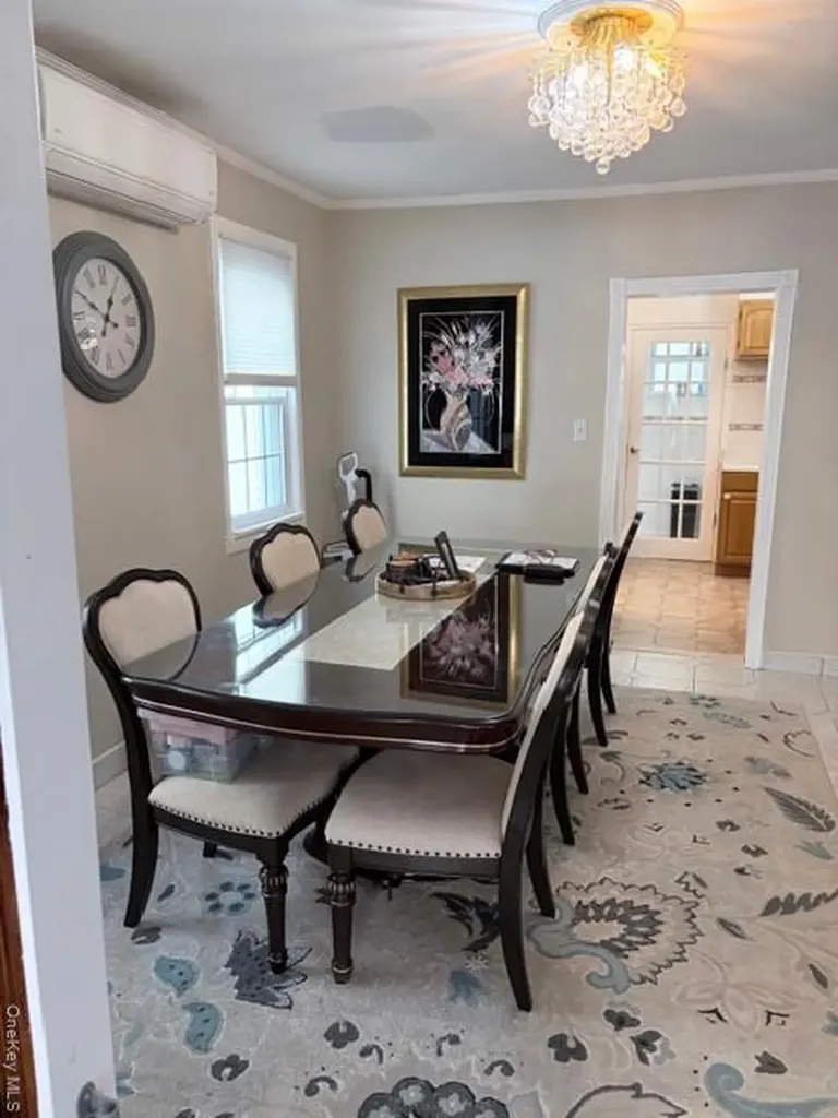 7818 65th Street Glendale NY 11385