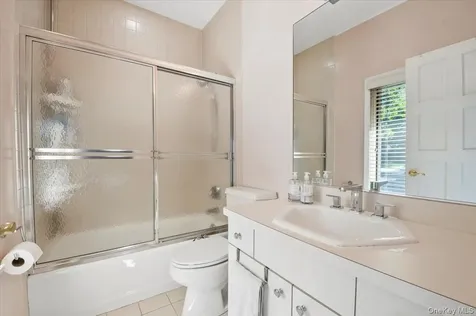 12 Ridge Court Old Brookville NY 11545