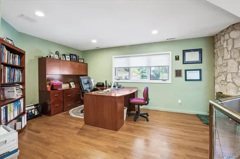 12 Ridge Court Old Brookville NY 11545