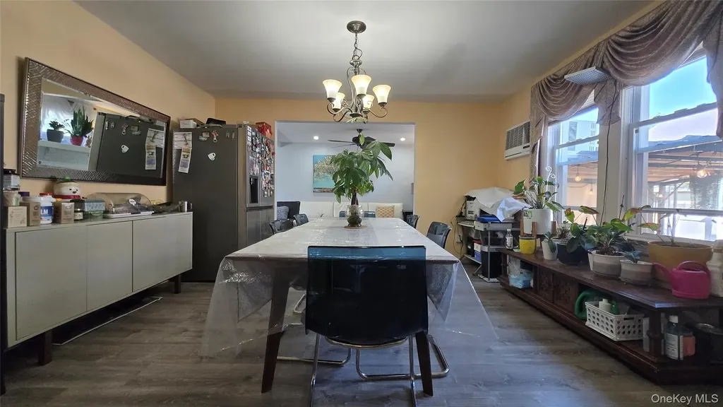 170 E Mineola Avenue Valley Stream NY 11580