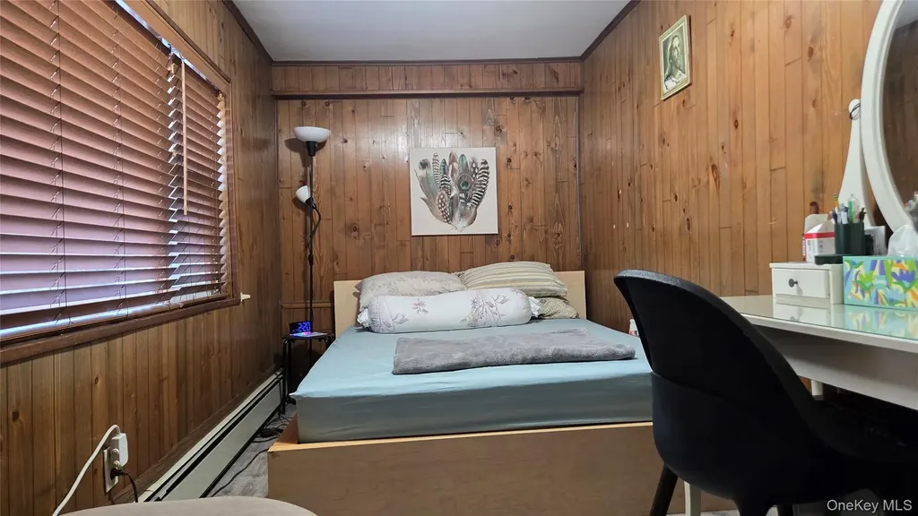170 E Mineola Avenue Valley Stream NY 11580