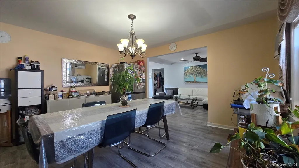 170 E Mineola Avenue Valley Stream NY 11580